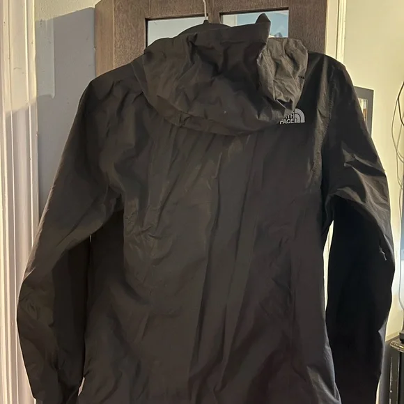 The North Face Black all weather jacket size M - Picture 4 of 4